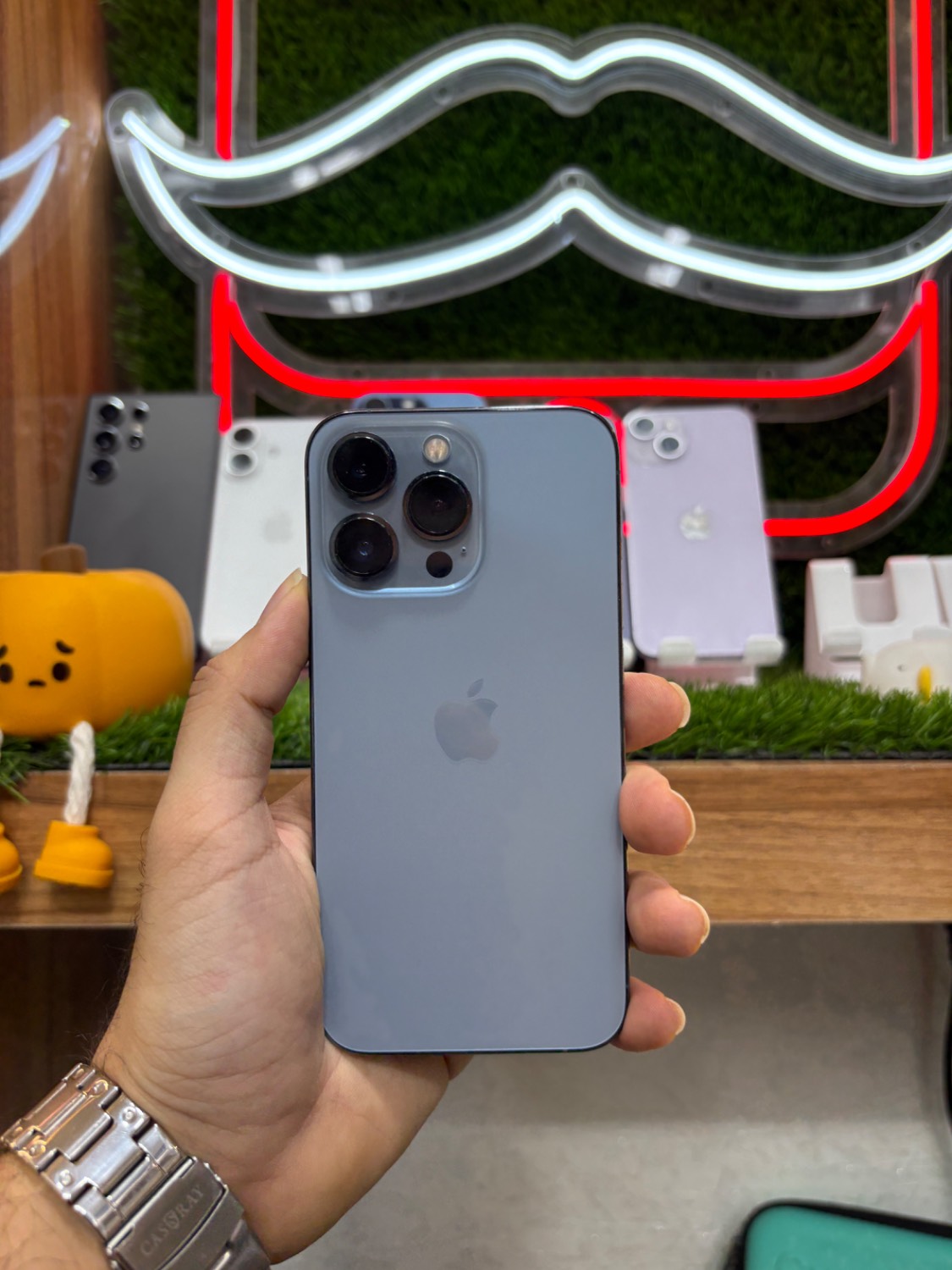 گوشی ایفون iPhone 13 Pro حافظه 256GB (استوک) بدون رجیستر باتری 100% بدون تعویض